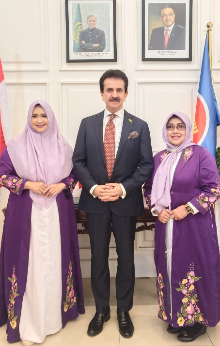 WMI with the Ambassador of Bahrain to Indonesia H.E. Ahmed Abdulla Alharmasi Alhajeri